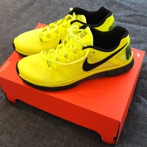 Nike Free Trainer 3.0 - Size 9.5